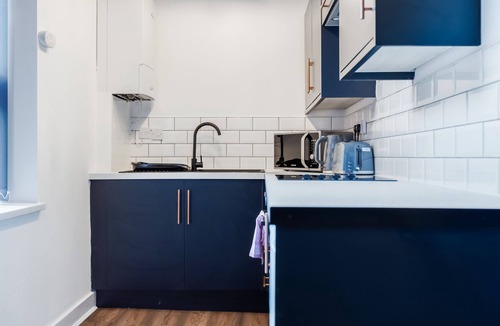 North Shore Apartment | Hunter Suite By Sasco Apartments