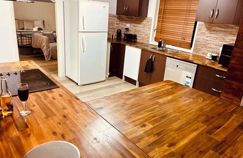 Weston House | Hunter Valley Escape 4BR 2 Bath Work & Leisure