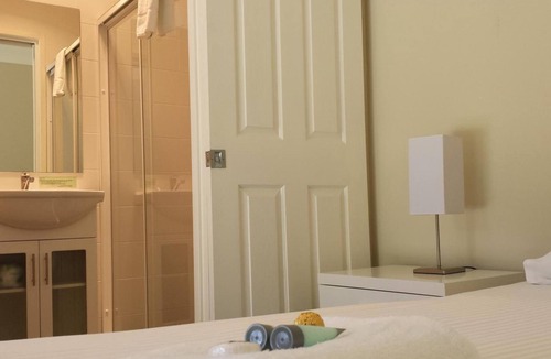 Quorrobolong Hotel | Hunter Valley Retreat