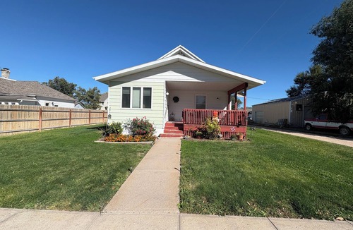 Palisade House | Hunters and Anglers welcomed