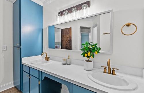 Harbison House | Hunters Blind