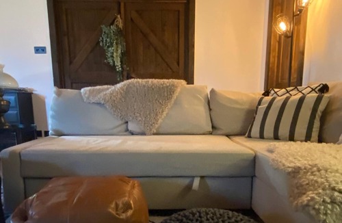 Ashford Cabin | Hunters Cabin- Farm Stay