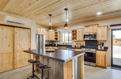 Springerville House | Hunters Home Base! Cabin in White Mountains