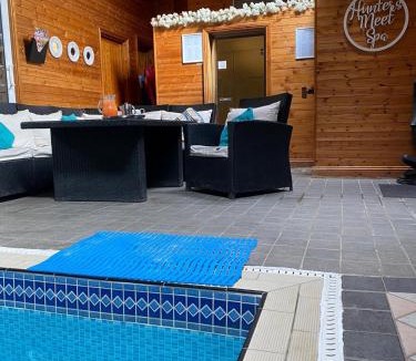 Hatfield Heath Hotel | Hunters Meet