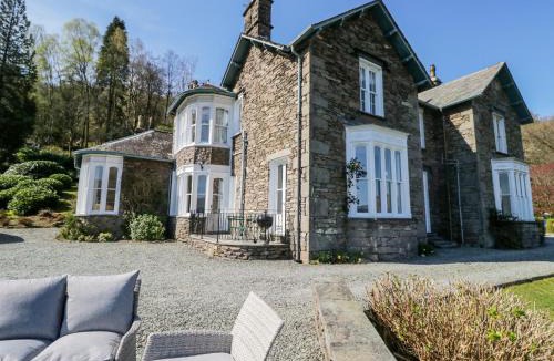 Grasmere House | Huntingstile South