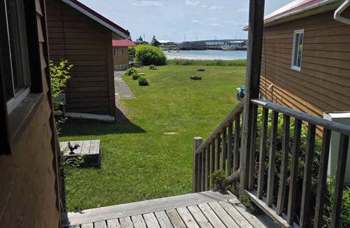 Hunts Point Cabin | Hunts Point 1-BR Coastal Retreat - Cottage # 5