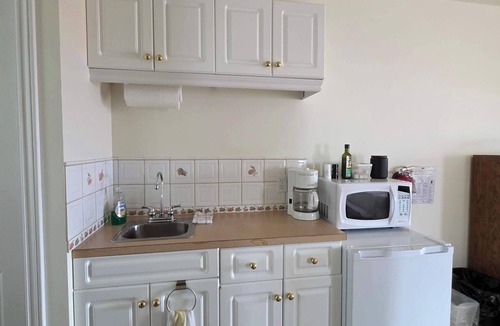 Hunts Point Apartment | Hunts Point Beachside Suite #11