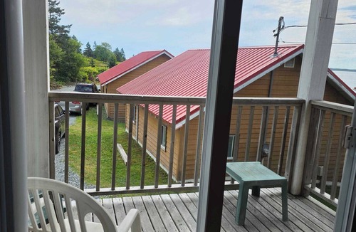 Hunts Point Apartment | Hunts Point Beachside Suite #11