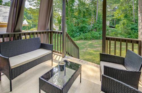 Normal House | Huntsville Home Base w/Yard + Patio!