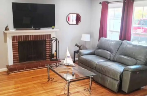 Kirkwood House | Huntwood - Updated, 4 Bedroom, 2 Bath - Sleeps 12