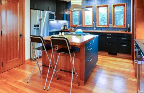Ann Arbor House | Huron River Lodge