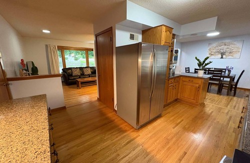 Chaska House | Hurray! Burnt Toast Friendly. We Put Families in Real Homes, Not Lobbies