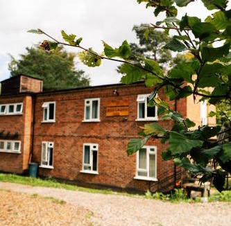 Holmbury St Mary Hostel | Hurtwood Hideout