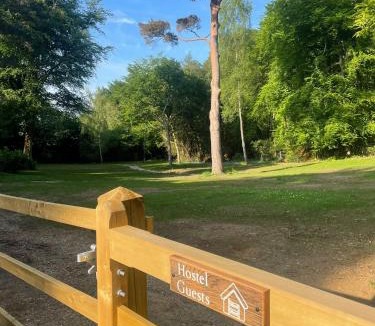 Holmbury St Mary Hostel | Hurtwood Hideout