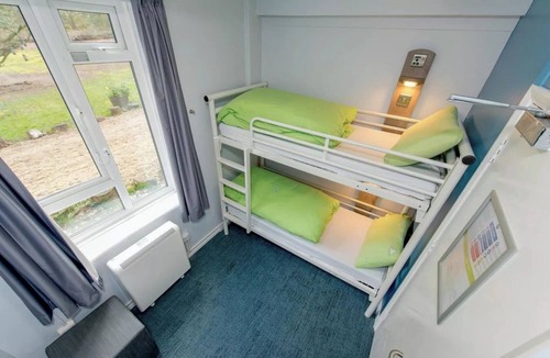 Holmbury St Mary Hostel | Hurtwood Hideout