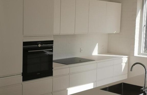 Brabrand Apartment | Hus med søudsigt