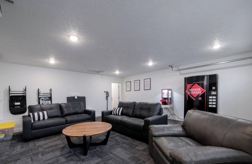 Lincoln House | Husker Getaway lV