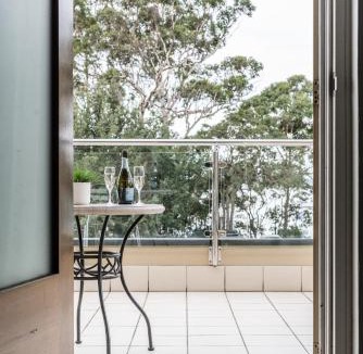 Huskisson Hotel | Huskisson Hotel