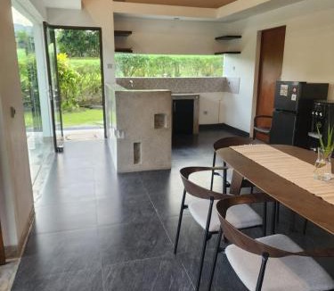 Melayang Villa | Hutan Sawah Villa, Gianyar