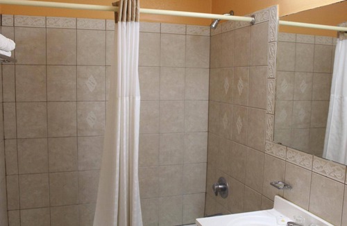 Hutchinson Hotel | Hutchinson Inn