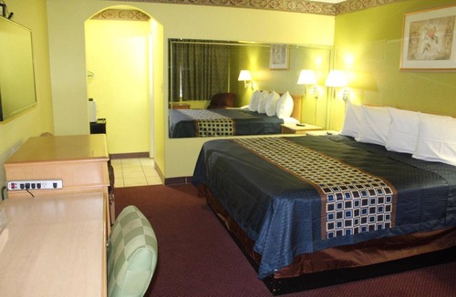 Hutchinson Hotel | Hutchinson Inn