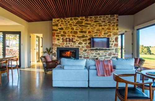 Angaston Bed & Breakfast | Hutton Vale Farm JHA Stone Cellar