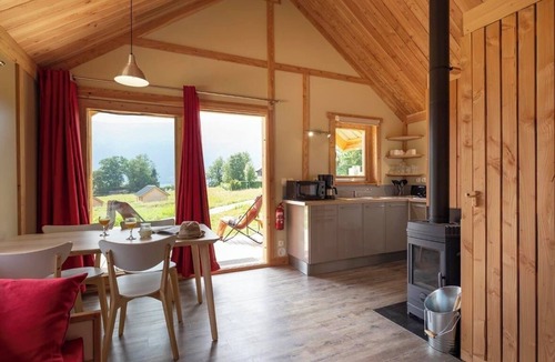 Saint-Alban-de-Montbel RV Rental | Huttopia Lac d'Aiguebelette