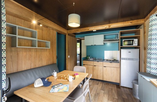 Saint-Alban-de-Montbel RV Rental | Huttopia Lac d'Aiguebelette