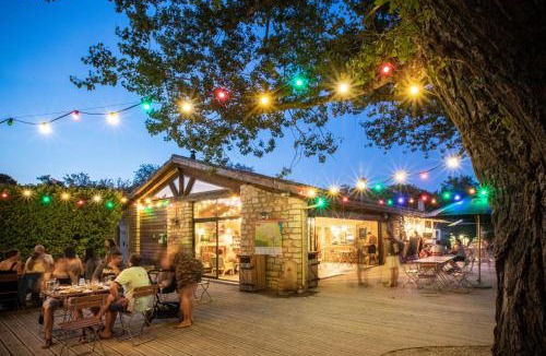 Saint-Julien-de-Peyrolas Other | Huttopia Le Moulin