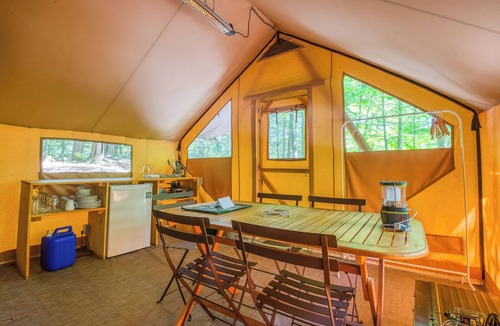 Saint-Faustin-Lac-Carre RV Rental | Huttopia Les 2 Lacs - Laurentides