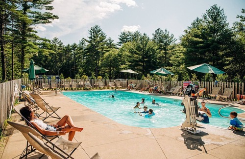 Sanford Cabin | Huttopia Southern Maine