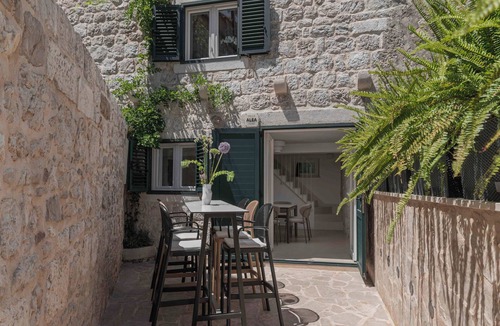 Hvar Old Town Villa | Hvar old town/luxury downtown villa/feel Dalmatia
