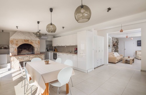 Hvar House | Hvar's Incredible Villa with Private Beach and Pool