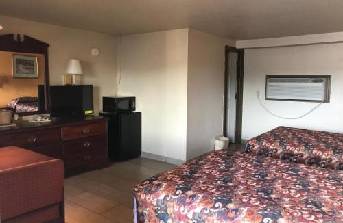 Stillwater Hotel | HWY Express Inn & Suites