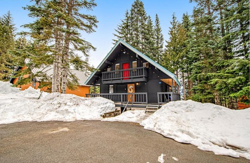 Hyak House | Hyak Hygge