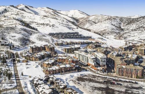 Park City Apartment | Hyatt Centric #450