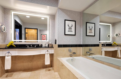 Downtown West Hotel | Hyatt Centric Downtown Minneapolis
