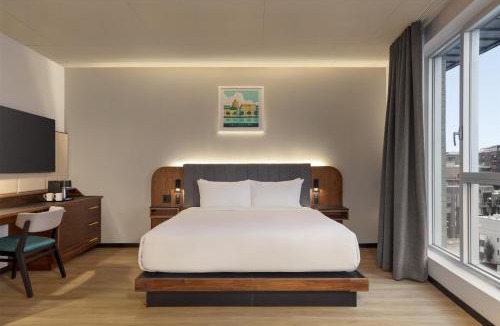 Ville-Marie Hotel | Hyatt Centric Montreal