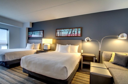 Evanston Hotel | Hyatt House Chicago/Evanston