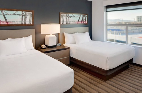Mount Laurel Hotel | HYATT house Mt. Laurel