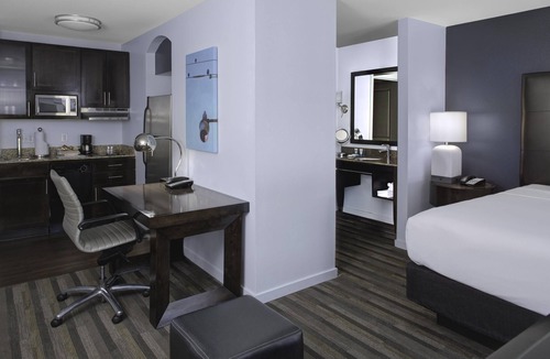 Morrisville Hotel | HYATT house Raleigh Durham Airport