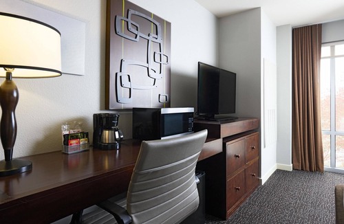 Downtown Hotel | Hyatt House Seattle/Redmond