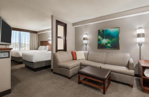 Medford Hotel | Hyatt Place Boston - Medford
