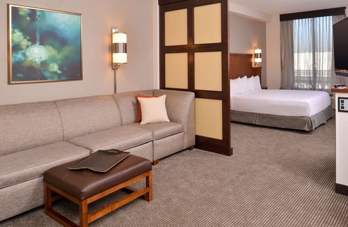 East Garden City Hotel | Hyatt Place Garden City