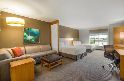 Coliseum Central Hotel | Hyatt Place Hampton Convention Center