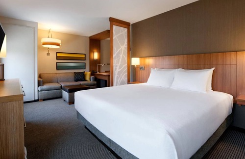 The Woodlands Hotel | Hyatt Place Houston/The Woodlands