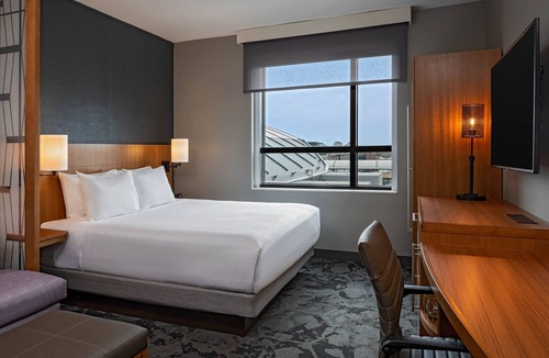 Wholesale District Hotel | Hyatt Place Indianapolis Downtown
