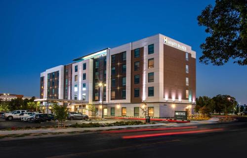 Newark Hotel | Hyatt Place Newark-Silicon Valley