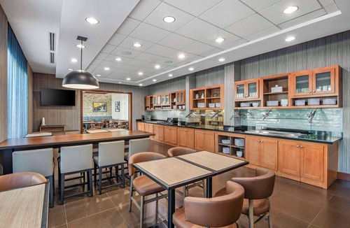 Downtown Riverside Hotel | Hyatt Place Riverside Downtown