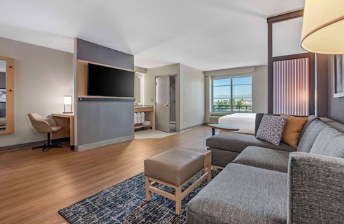 Downtown Riverside Hotel | Hyatt Place Riverside Downtown